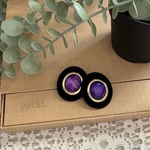 Vintage Avon 90s Bold GoldPlated Trim Purple Cabochon Velvet Earrings 67